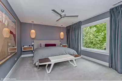 1933 Washington Avenue, Wilmette, IL 60091 - Photo 11