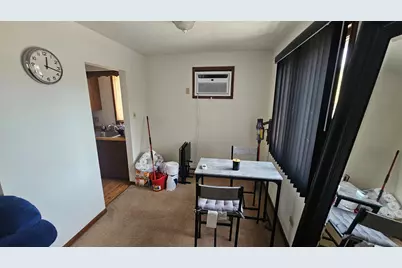 18707 Burnham Avenue, Lansing, IL 60438 - Photo 17