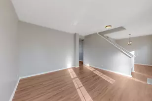 225 Mondovi Dr, Oswego, IL 60543 - Photo 9