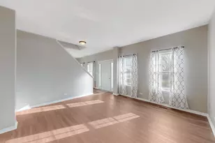 225 Mondovi Dr, Oswego, IL 60543 - Photo 7