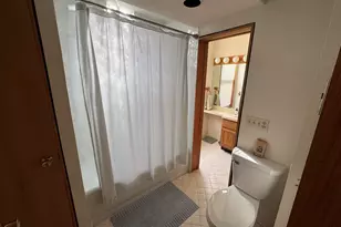 2742 N Kenmore Ave, Chicago, IL 60614 - Photo 17