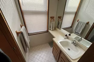 2742 N Kenmore Ave, Chicago, IL 60614 - Photo 15