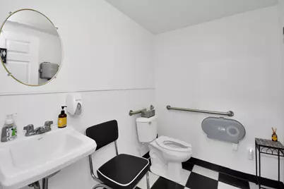 113 N Kickapoo Street, Lincoln, IL 62656 - Photo 29