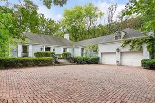 704 Bittersweet Ln, Hinsdale, IL 60521 - Photo 9