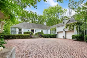 704 Bittersweet Ln, Hinsdale, IL 60521 - Photo 11