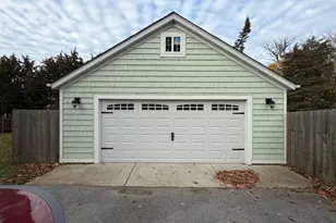 207 E Custer St, Lemont, IL 60439 - Photo 3