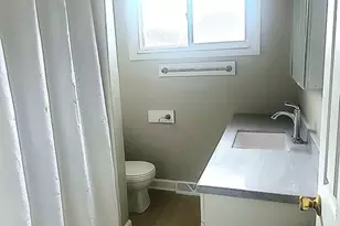 2207 Williamsburg Dr, Waukegan, IL 60085 - Photo 13