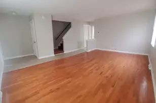 2207 Williamsburg Dr, Waukegan, IL 60085 - Photo 3