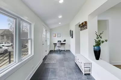 4912 W Drummond Place, Chicago, IL 60639 - Photo 5