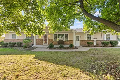 3 Poplar Road, Yorkville, IL 60560 - Photo 1