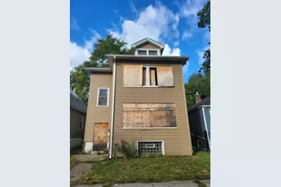 11612 S Yale Avenue, Chicago, IL 60628 - Photo 1