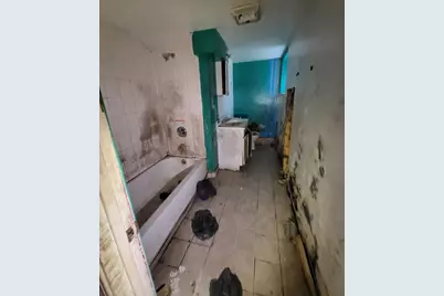 11612 S Yale Avenue, Chicago, IL 60628 - Photo 23