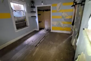 11612 S Yale Ave, Chicago, IL 60628 - Photo 9