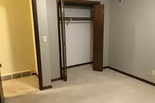 403 E Park St, Morrison, IL 61270 - Photo 19