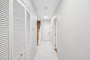 2415 W 32nd Pl, Chicago, IL 60608 - Photo 13