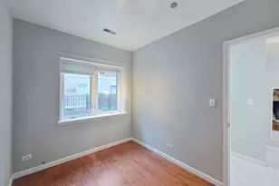 2415 W 32nd Pl, Chicago, IL 60608 - Photo 11