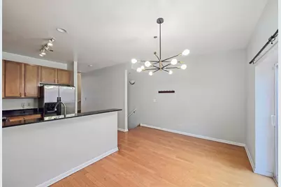 2415 W 32nd Place, Chicago, IL 60608 - Photo 5