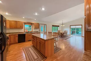 5782 N Brown Rd, Dakota, IL 61018 - Photo 23