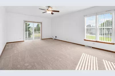 3310 Stakes Lane, Grayslake, IL 60030 - Photo 9