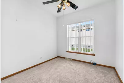 3310 Stakes Lane, Grayslake, IL 60030 - Photo 11