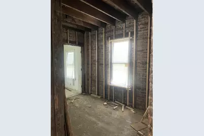 12310 S Yale Avenue, Chicago, IL 60628 - Photo 11