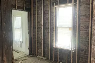 12310 S Yale Ave, Chicago, IL 60628 - Photo 11