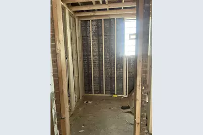 12310 S Yale Avenue, Chicago, IL 60628 - Photo 9