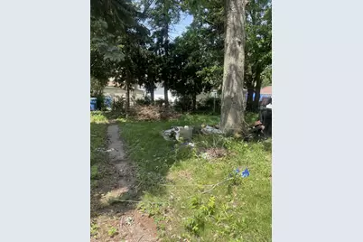 12310 S Yale Avenue, Chicago, IL 60628 - Photo 3