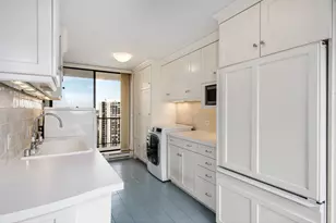 1410 N State Pkwy, Chicago, IL 60610 - Photo 23