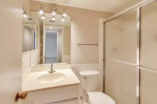 650 Winnetka Mews, Winnetka, IL 60093 - Photo 15