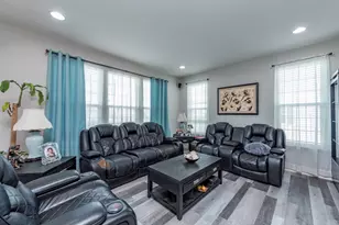 246 Telluride Ln, Fox Lake, IL 60020 - Photo 9