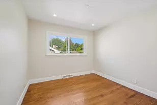 2243 S Wolf Rd, Des Plaines, IL 60018 - Photo 9