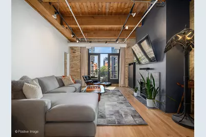 375 W Erie Street #313, Chicago, IL 60654 - Photo 7