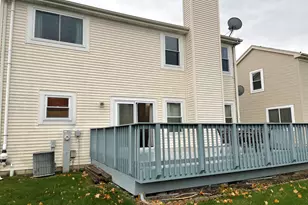 1100 Rosefield Ln, Aurora, IL 60504 - Photo 21