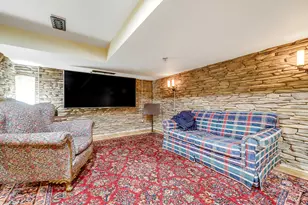 409 N State St, Franklin Grove, IL 61031 - Photo 81