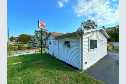 1215 N Bloomington Street, Streator, IL 61364 - Photo 9