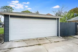 7554 S Perry Ave, Chicago, IL 60620 - Photo 19