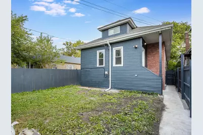 7554 S Perry Avenue, Chicago, IL 60620 - Photo 17