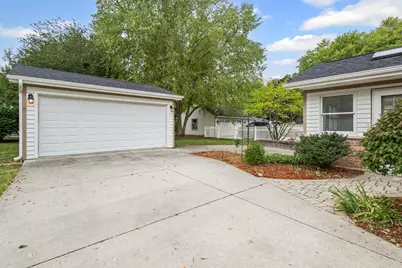 837 E Rockland Road, Libertyville, IL 60048 - Photo 23