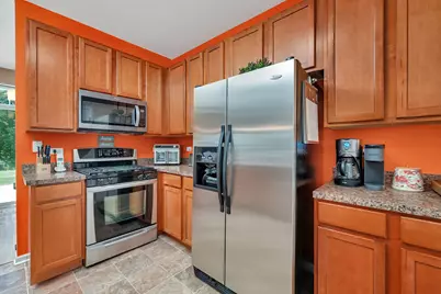 1047 Heron Circle, Joliet, IL 60431 - Photo 11