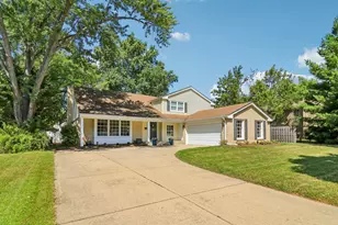 938 N Marsha Dr, Palatine, IL 60067 - Photo 1