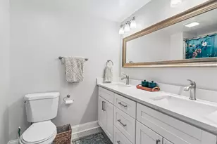 938 N Marsha Dr, Palatine, IL 60067 - Photo 21