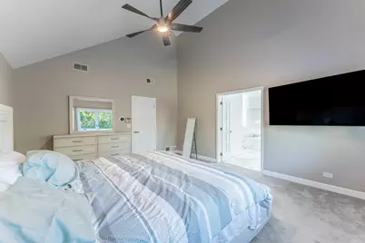 120 Pratt Boulevard, Roselle, IL 60172 - Photo 13