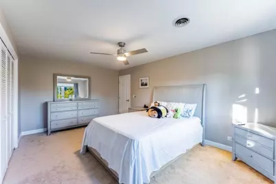 120 Pratt Boulevard, Roselle, IL 60172 - Photo 23