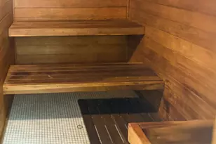 10 E Ontario St, Chicago, IL 60611 - Photo 19