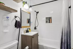 5011 St Charles Rd, Bellwood, IL 60104 - Photo 11