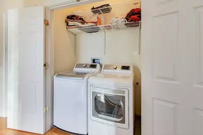 926 W Barry Avenue #3, Chicago, IL 60657 - Photo 21