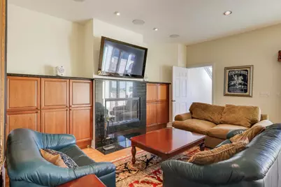 926 W Barry Avenue #3, Chicago, IL 60657 - Photo 13