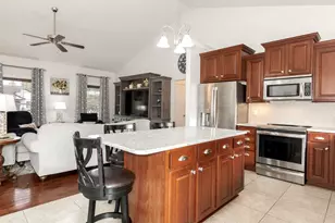 36 Lone Oak Ct, Bloomington, IL 61705 - Photo 15