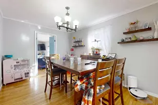 63 Brookshire Green, Bloomington, IL 61704 - Photo 5